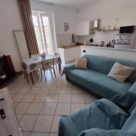 Apartman A Casa Di Lidia Sarzana