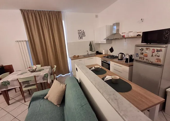 A Casa Di Lidia Sarzana